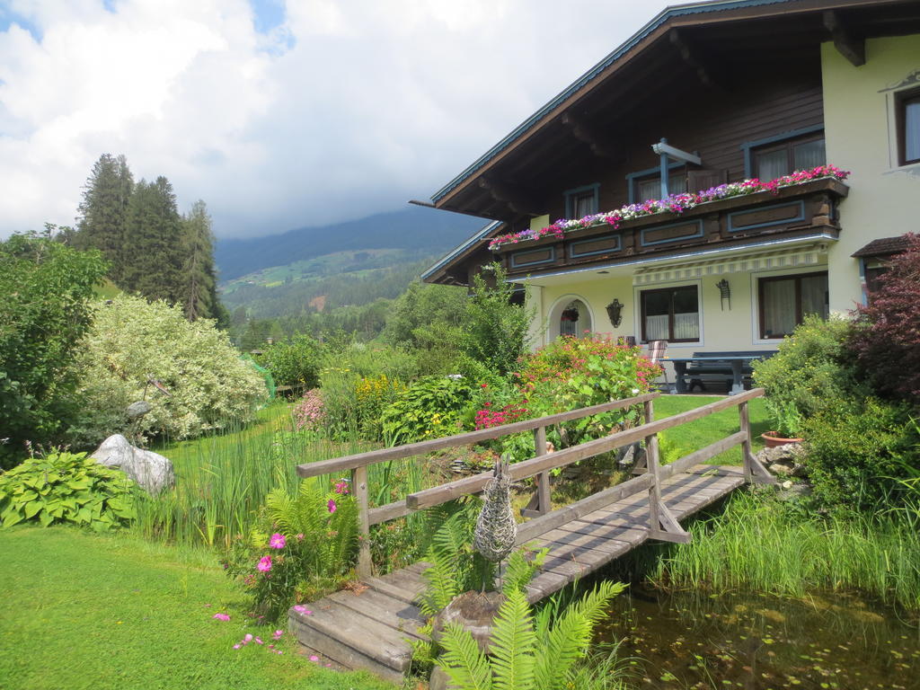 Hotel Gaestehaus Scharler à Neukirchen am Großvenediger Extérieur photo