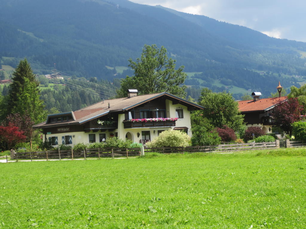 Hotel Gaestehaus Scharler à Neukirchen am Großvenediger Extérieur photo