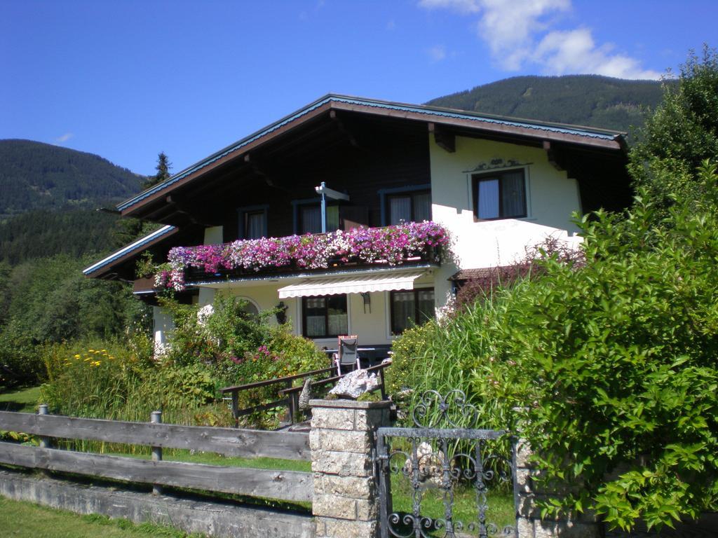 Hotel Gaestehaus Scharler à Neukirchen am Großvenediger Extérieur photo